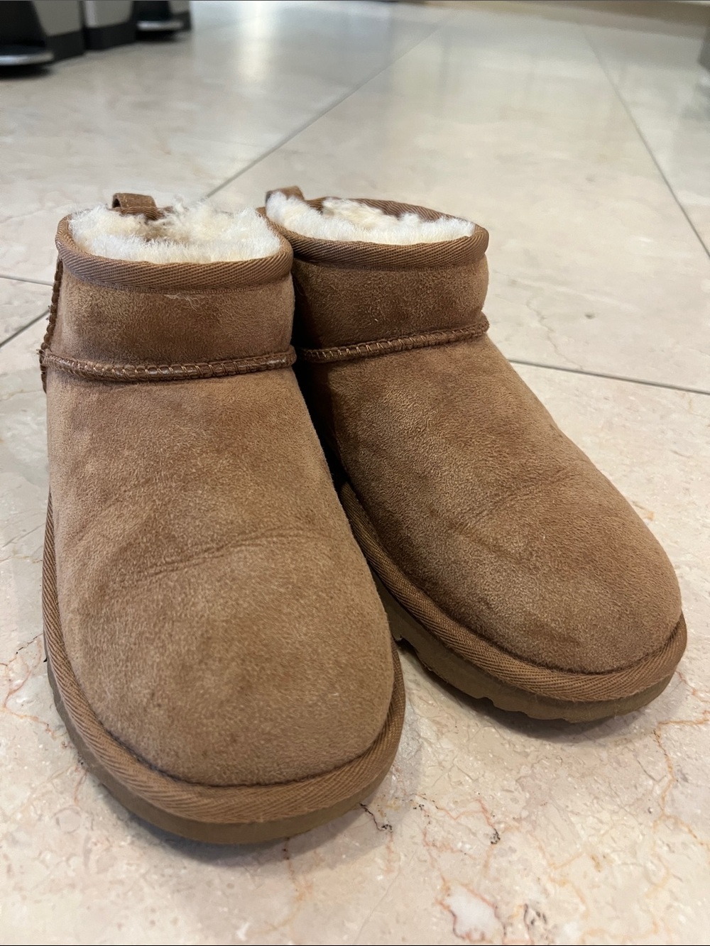 UGGS Chestnut Used Mini Shearling Lined Slip-On Boots